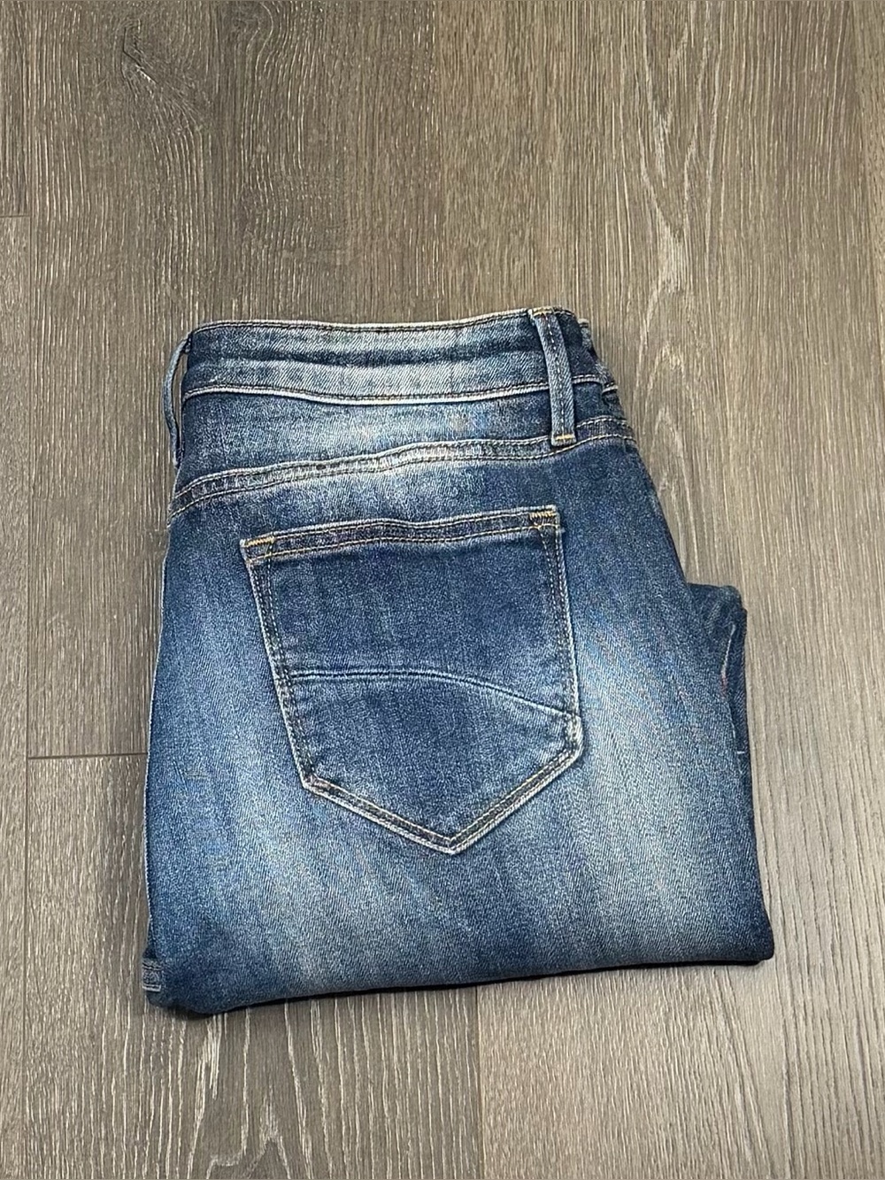 Driftwood Colette Embroidered Crop Jeans Sz 29